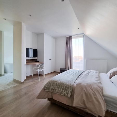 Bed and Breakfast Les Arbres Sous Le Vent A 10 Min De Pairi Daiza Jurbise Экстерьер фото