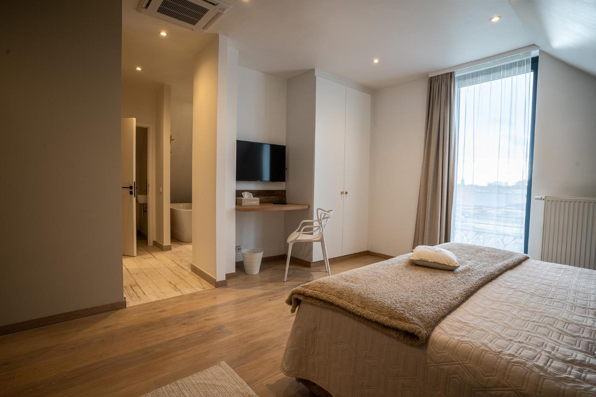 Bed and Breakfast Les Arbres Sous Le Vent A 10 Min De Pairi Daiza Jurbise Экстерьер фото